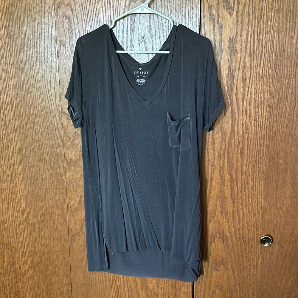 American Eagle shirt